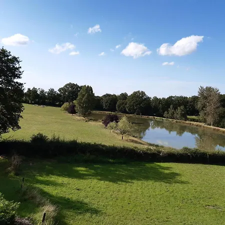Gite La Voliere Ouverte Valigny Exterior foto